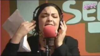 Caro Emerald - Bad Romance (Live Lady Gaga Cover) @ Giel 3FM