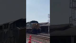 CSX I169 With a Good Horn