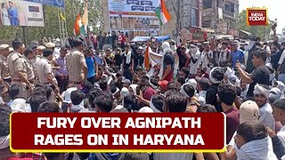 Police Vehicle Set Ablaze In Haryana's Palwal As Anger Against Govt Mounts | Agnipath Scheme Protest