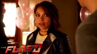 Team Flash meets 'NORA ALLEN' (Ending Scene) - The Flash S04 E23 Season Finale