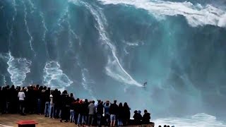 Ola gigante le rompe la espalda a un campeón de surf [Andrew Cotton]