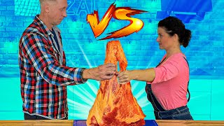 BATTLE / WHO COOKS MEAT FOR NEW YEAR'S EVE BETTER