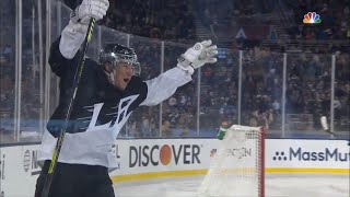 Toffoli Scores First Hat Trick in Outdoor Game History