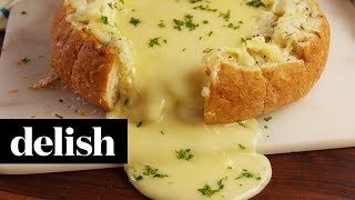 How to Make Bloomin' Brie Bread | Recipe | Delish