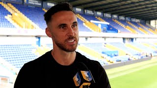 Lee Gregory signs for Mansfield