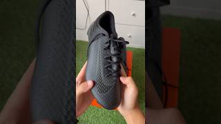 Nike Mercurial Vapor 16 Academy FG Boots!