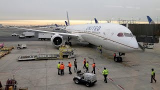 US telecom companies pause some new 5G after airlines raise alarm