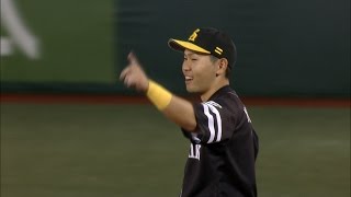 【プロ野球パ】中村晃がしびれるプレー！ジャンプ一番ナイスキャッチ!!  2015/10/04 E-H