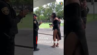 Mujer trans protesta por ser expulsada del baño de mujeres de la Cineteca Nacional