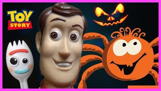 Toy Story Halloween House Woody Buzz Lightyear  | Forky Spider Ghosts Vampires Toy Story of Terror 4