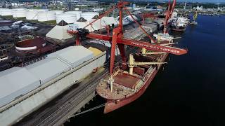 Construction of EBS storage shed at Laurenshaven terminal in two minutes.