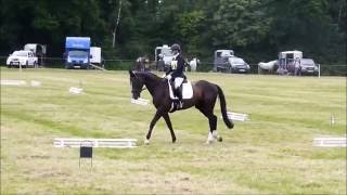 Tweseldown BE80 - Creme De La Creme and Laura Geary