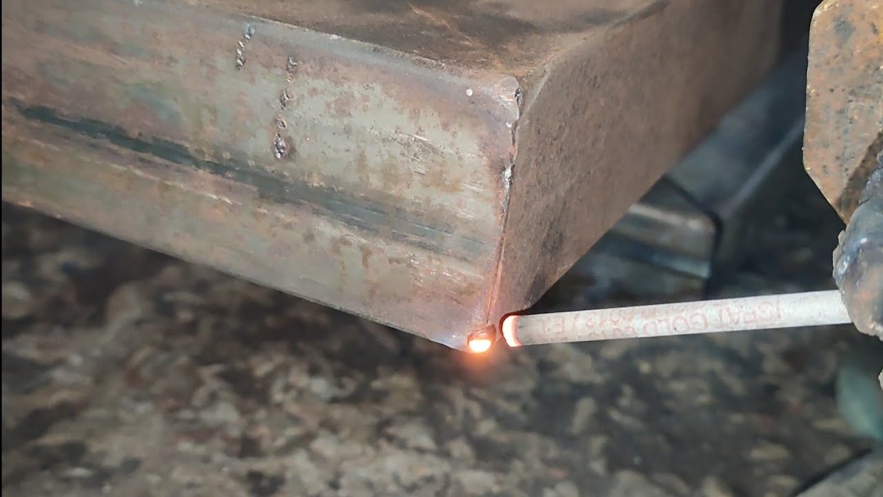 Two Ways Of Vertical Welding, Welding Trick For Beginners, How To Weld ...