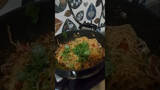 Maggi to chowmin#cookingvideo #food #cooking #recipe #easyrecipe #shorts #viral #shahzadi ki dawat