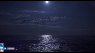 Moonlight reflection over the sea water with sounds background