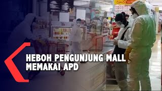 VIRAL! Dua Warga Belanja Pakai APD di Supermarket