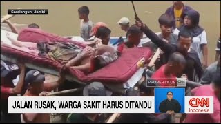 Jalan Rusak, Warga Sakit Harus Ditandu