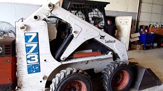 Bobcat 773 fuse panel location