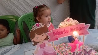 o aniversário da Ester 🕊️👏👏👏