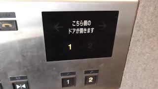 前空駅自由通路のエレベーター