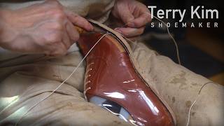 Making Bespoke Oxford Shoes with Full-Grain Leather