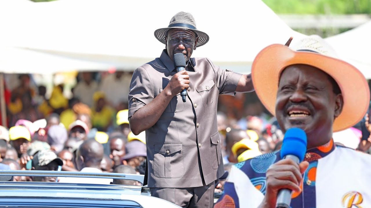 RAILA NI MTU WANGU! Listen What President Ruto Told Luos In Homa Bay ...