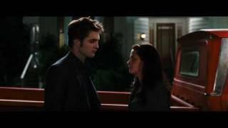 The Twilight Saga: New Moon Official Trailer #1 [HD]