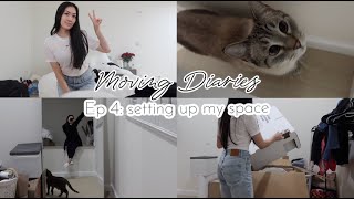 Moving Diaries: clean with me, litter robot unboxing, wrapping gifts, \u0026 new mirror set up! | Ep 4