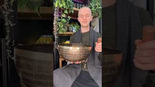 Singing Bowl Sound Healing - A Moment Of Relaxation #shorts