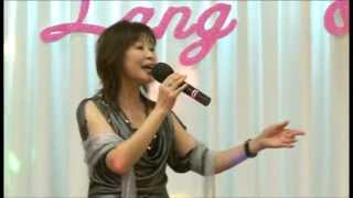 Suzy teochow song- born of a couple Long Feng with 林嘉敏潮州歌 - 天生一對龍风配