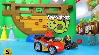 ANGRY BIRDS GO Pirate Pig Attack Jenga Game Disney Princesses Belle, Sleeping Beauty and Cinderella!