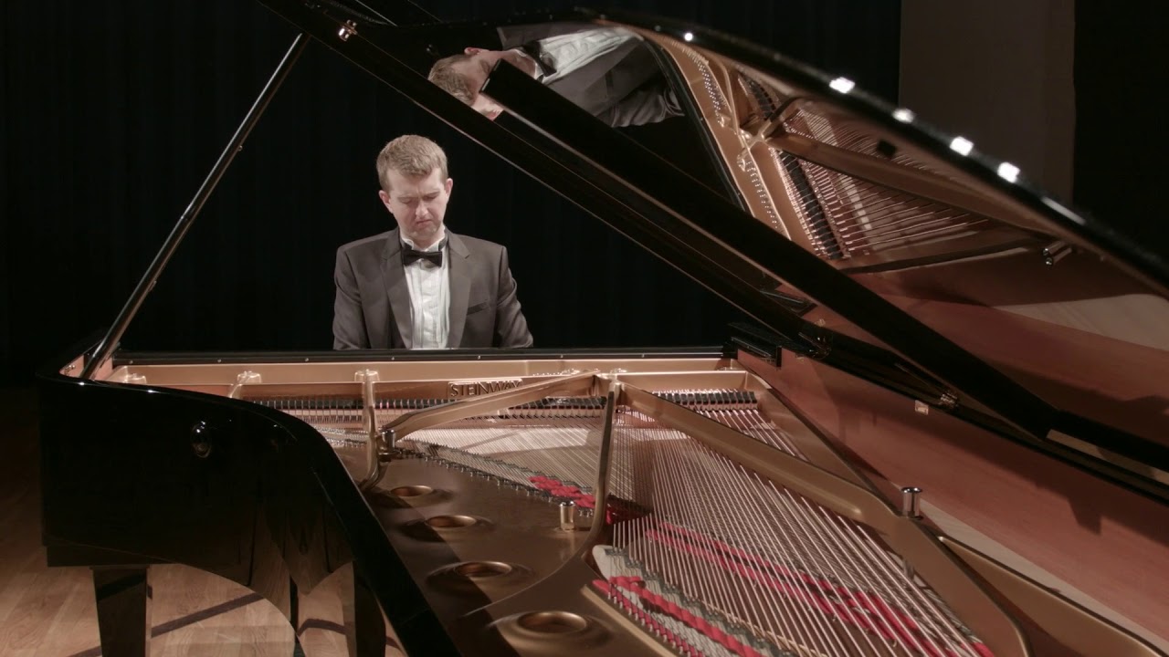 Sten Lassmann Plays Medtner "Fairy Tale" Op. 20, No. 1 - YouTube