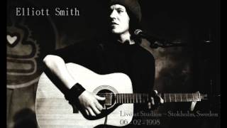 Elliott Smith ~ Needle in The Hay (Live in Stockholm)