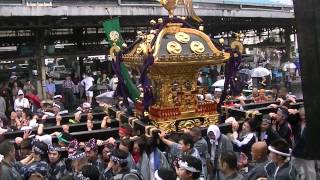 平成24年　築地・波除稲荷神社つきじ獅子祭　本社神輿築地市場内渡御