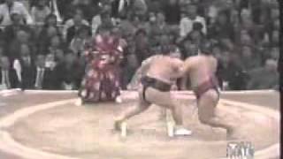 Kyokushuzan vs Miyabiyama kyusho 2004