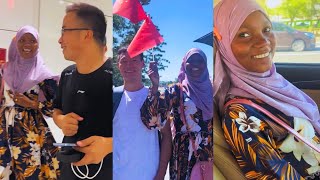 Asiya and Zekerenya took the Beijing subway for the first time (video shot in September)