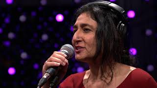 Kiran Ahluwalia - Saat (Seven) (Live on KEXP)