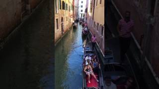 Gondola singer in Venice - ヴェネチアのゴンドラ音楽