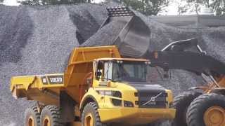 Volvo Construction Equipment Customer Center \u0026 Operator Training Facility