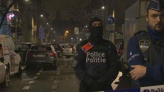 Six arrested in Brussels after suicide attacks