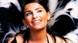 Nelly Furtado, 2 video slide show. Patsy