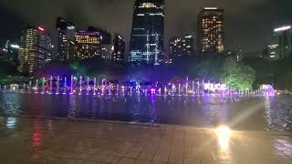 The Music Fountains in KLCC, 吉隆坡城市中心的精彩噴泉 #Harris的快樂分享 ＃音樂噴泉 # the music fountains #KLCC