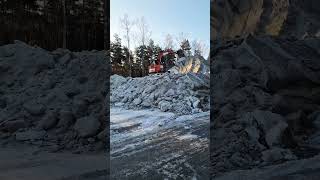 Hitachi excavator on a snow pile #heavyequipment #excavator #snowclearing #snowremoval #digging