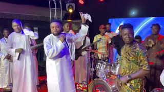 Kaysliky juju band and oluomo mato collaboration on stage