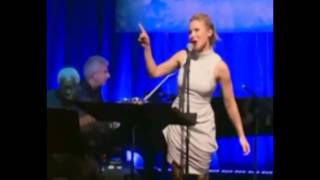 Kristen Bell Do You Want to Build a Snowman (Live) From Disney's "Frozen"