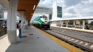 GO Train (Barrie line) arrives at Rutherford GO station