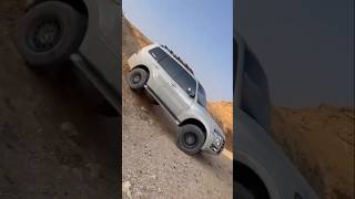 Pajero downhill break control #pajero #driving #downhill #offroad #adventure #mitsubishipajero #4x4