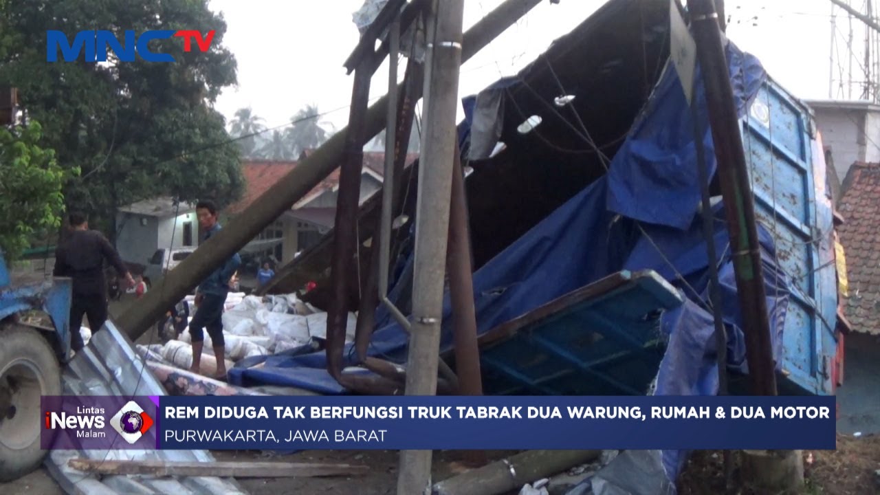 Rem Tak Berfungsi, Truk Pengangkut Kain Tabrak 2 Warung, Rumah Di ...