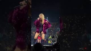 This little dance on Karma is best🤩🤍 #taylorswift #theerastour #karma #shorts