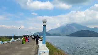 Aliyar Dam - Spectacular views of the mountains!